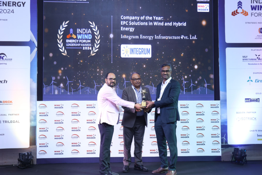 Integrum Energy receiving Company of the Year at the India Wind Energy Forum Leadership Awards 2024
